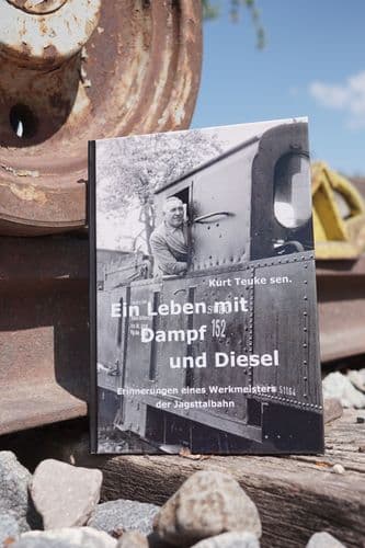 Das Buch ein Leben mit Dampf und Diesel.